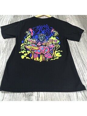 Alab - Psychedelic Mushrooms illusion Trip Black Shirt -size Small